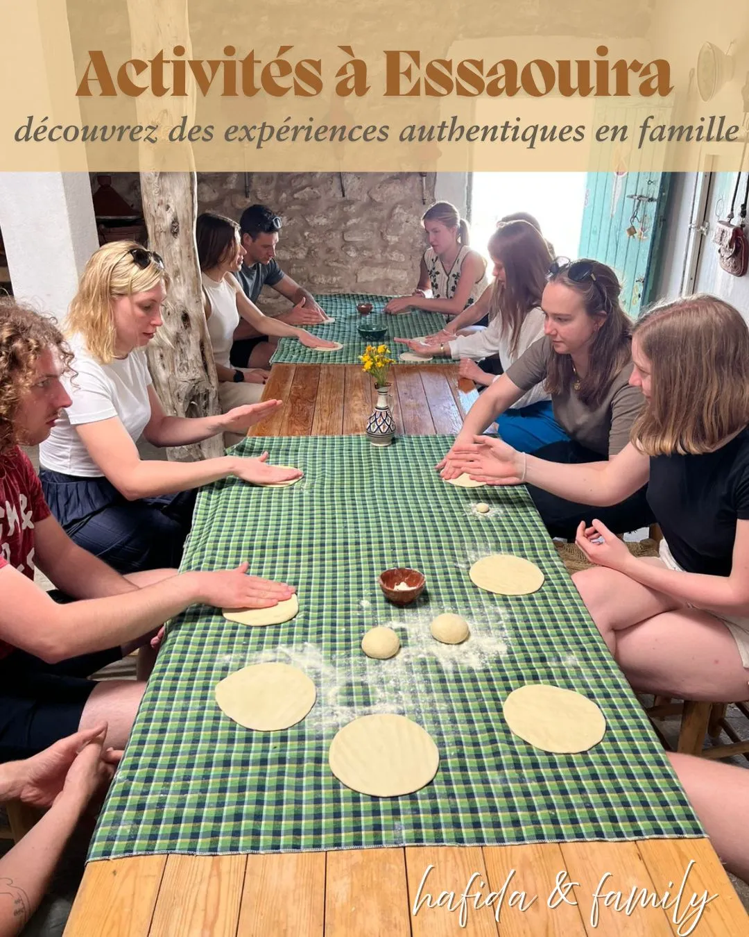 Famille découvrant les activités à Essaouira chez hafidaandfamily